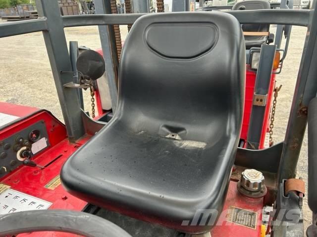 Moffett M5500 Terrenggående gaffeltruck