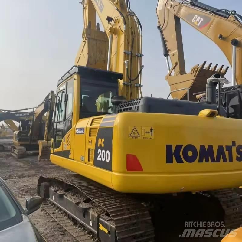 Komatsu PC 200 Beltegraver