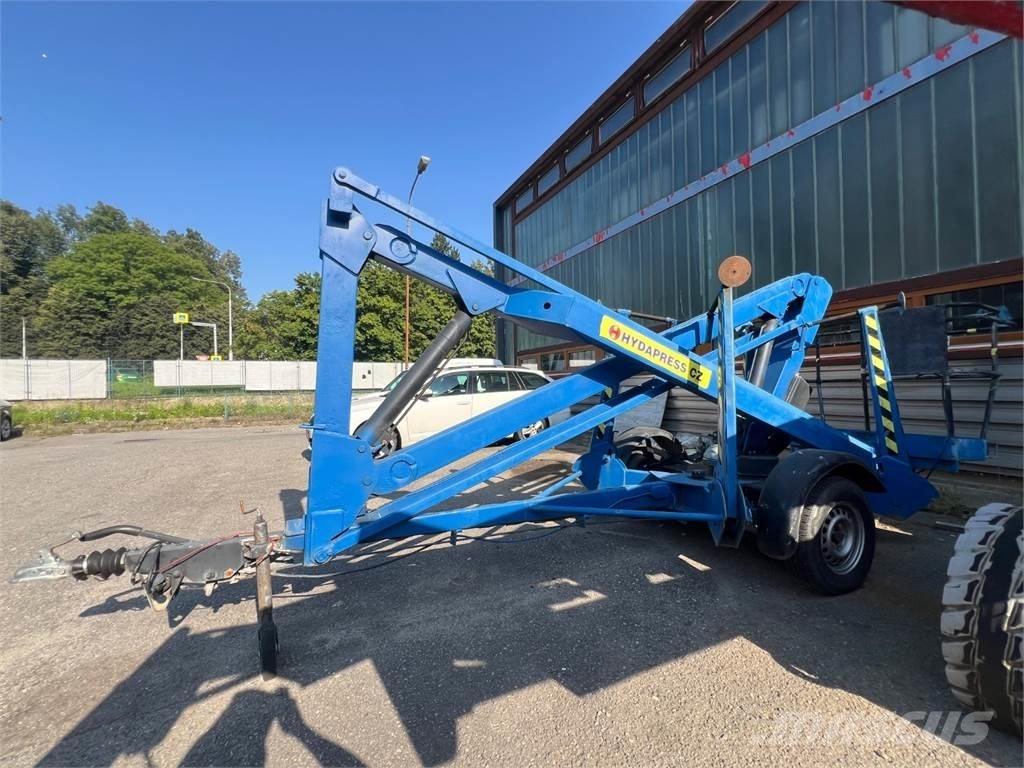 UpRight TL33 Andre varebiler