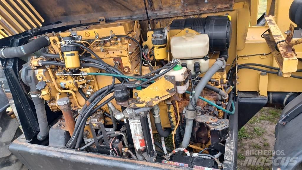 CAT TH 63 Teleskoplastere