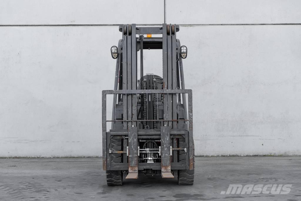 Manitou MI 30 D Diesel Trucker