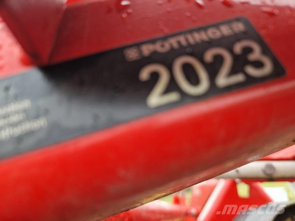 Pöttinger Top 462 Svanser