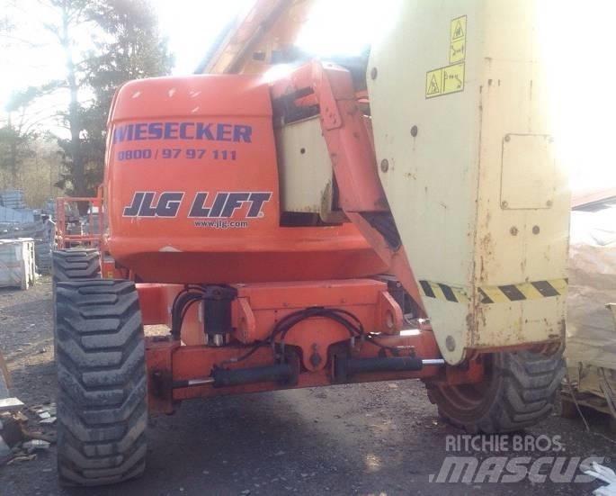 JLG 600 AJ Leddede bomlifter