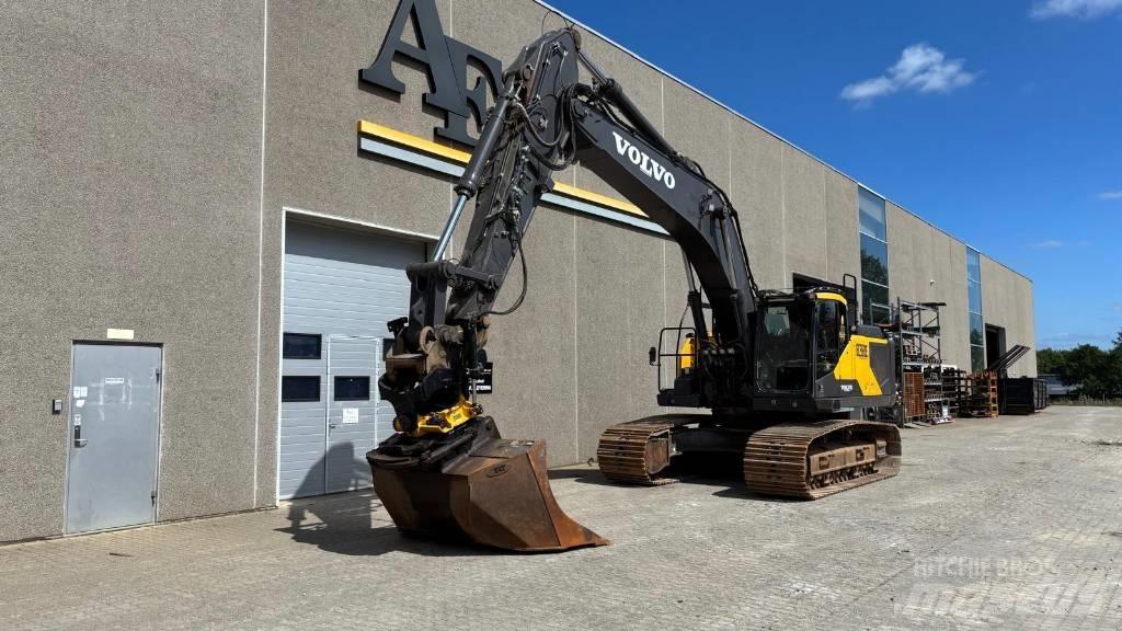 Volvo EC 350 EL Beltegraver