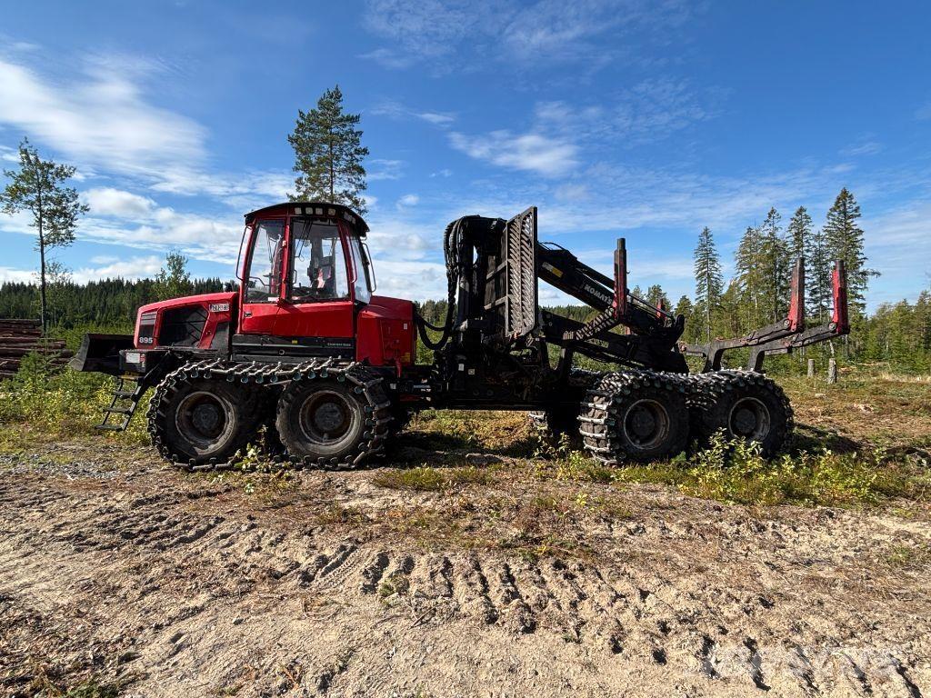 Komatsu 895 Lassbærere