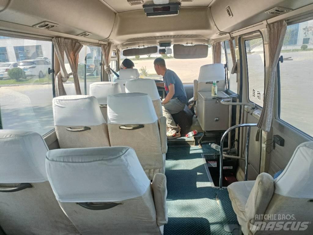 Toyota Coaster Intercity busser