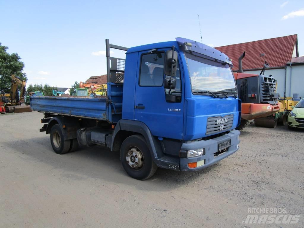 MAN LE 180C Tippbil