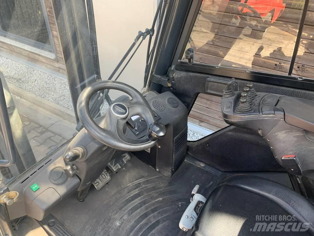 Linde H25D Diesel Trucker