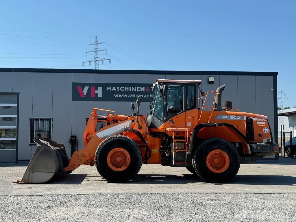 Doosan DL 300-3 Hjullastere