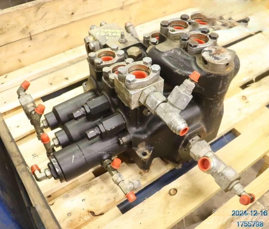 Ljungby L 12 Hydraulikk