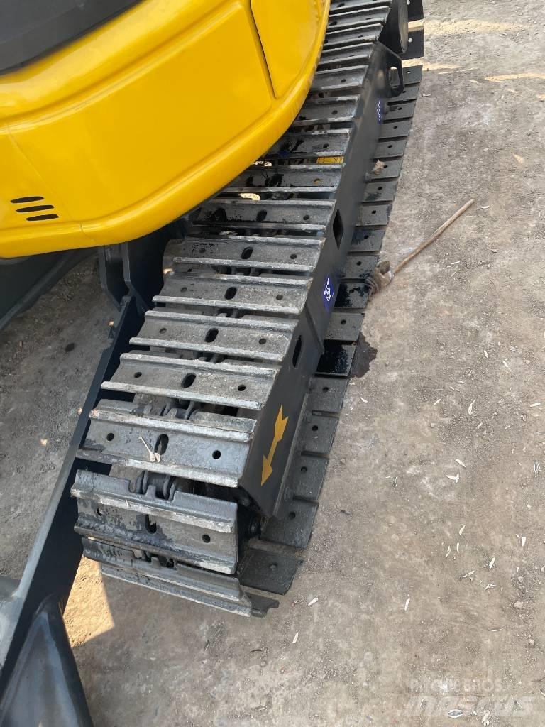 Komatsu PC 35 Minigravere <7t