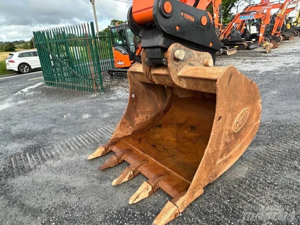 Hitachi ZX 350 LC-6 Beltegraver