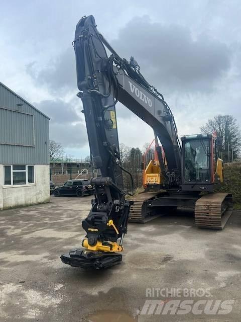 Volvo EC220EL Beltegraver