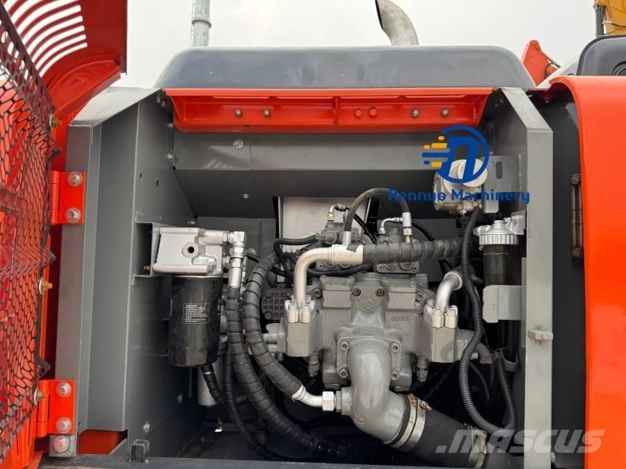 Hitachi ZX 240 Beltegraver