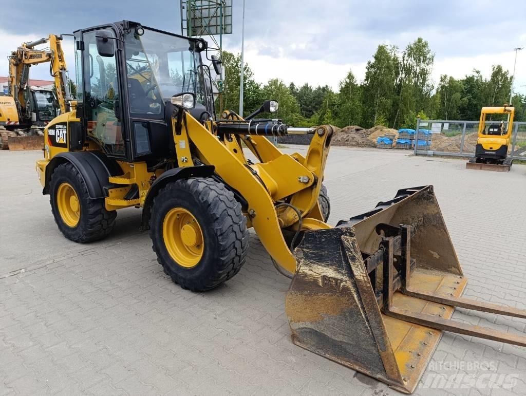 CAT 908M Hjullastere
