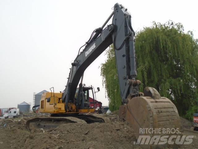 John Deere 450 DLC Beltegraver