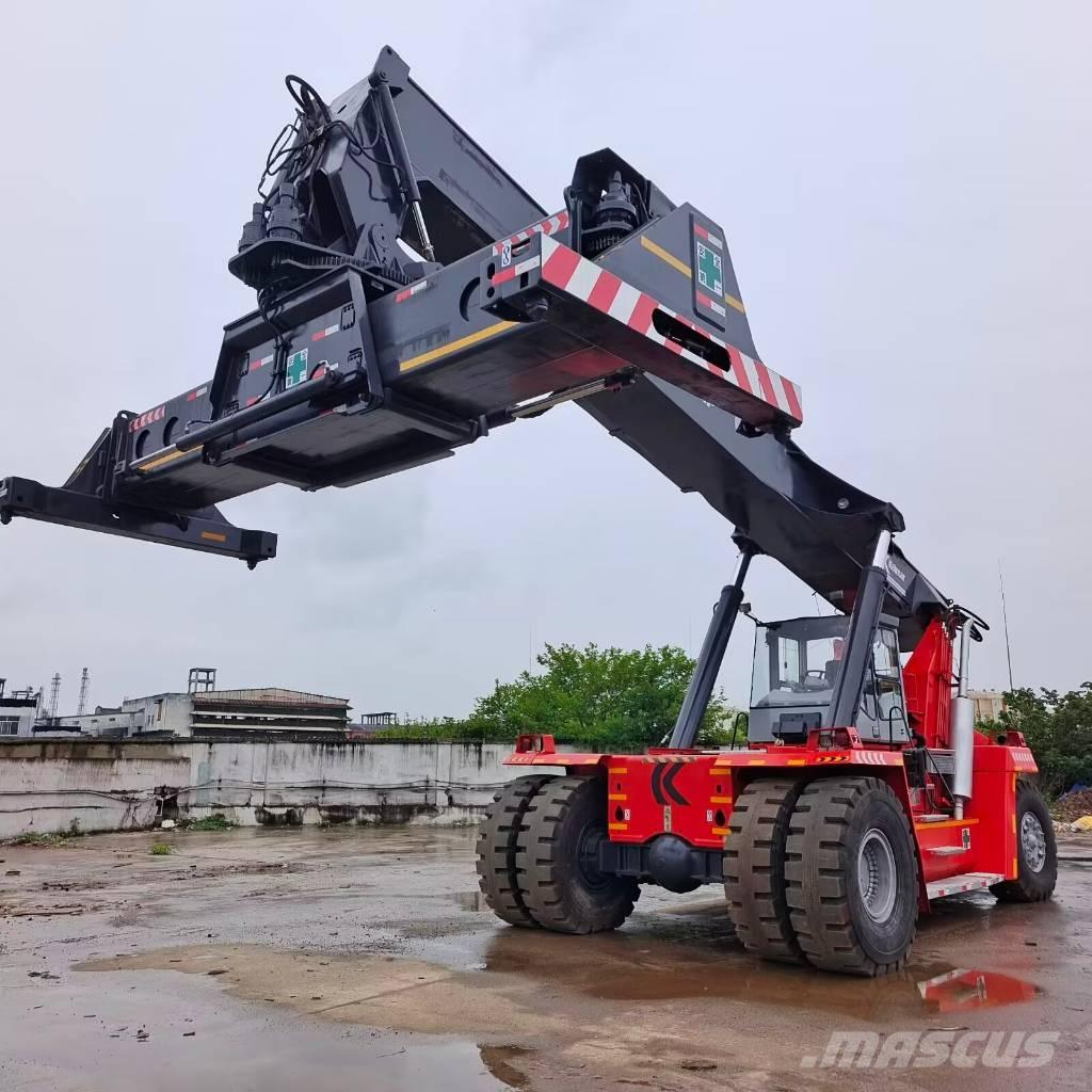 Kalmar DRF 450 Reachstackere