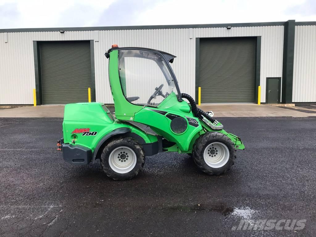 Avant 750 Kompaktlaster