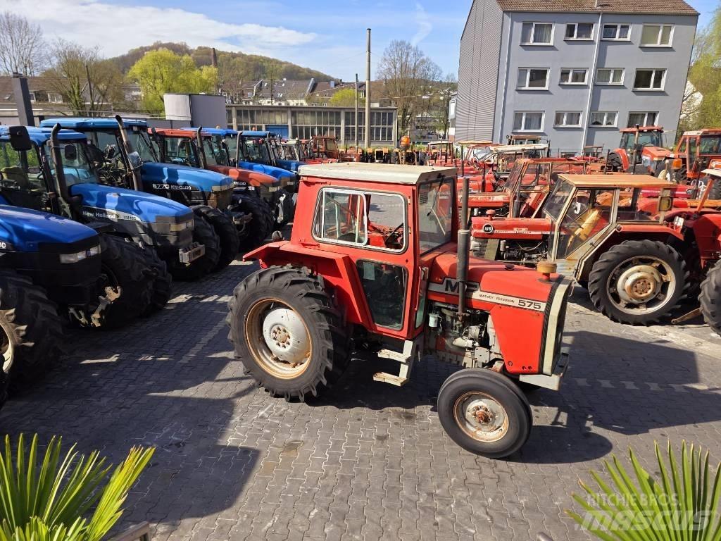 Massey Ferguson 575 Traktorer