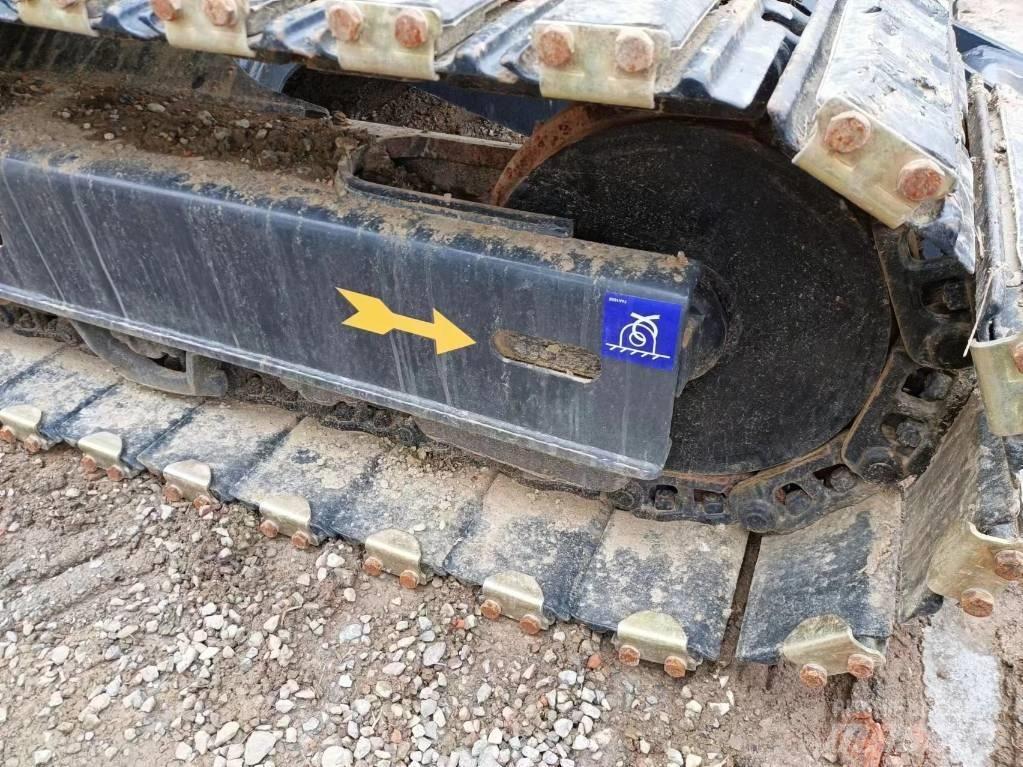 Komatsu PC 70-8 Beltegraver