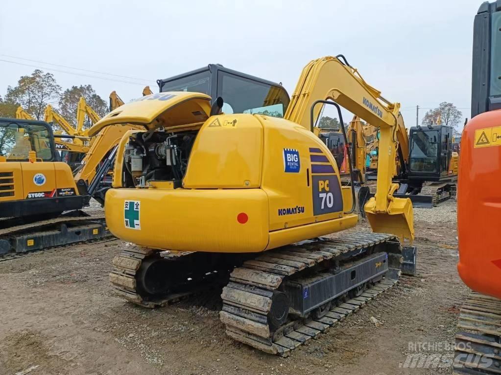 Komatsu PC 70-8 Beltegraver