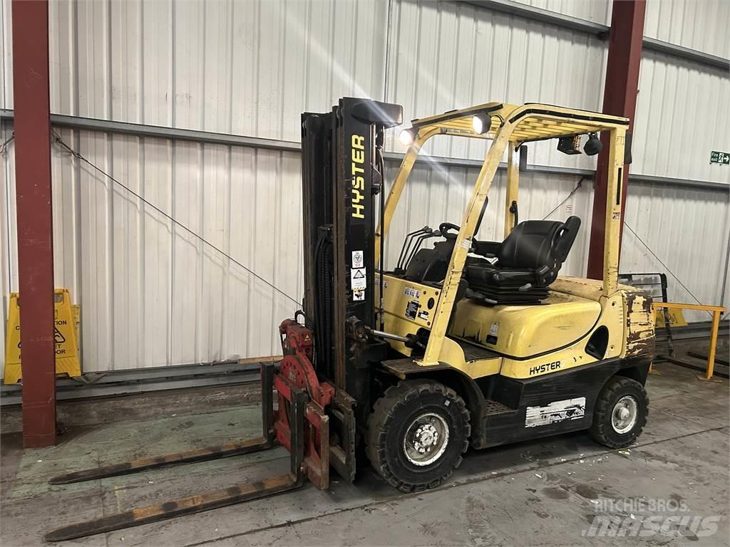Hyster H2.5XT Diesel Trucker