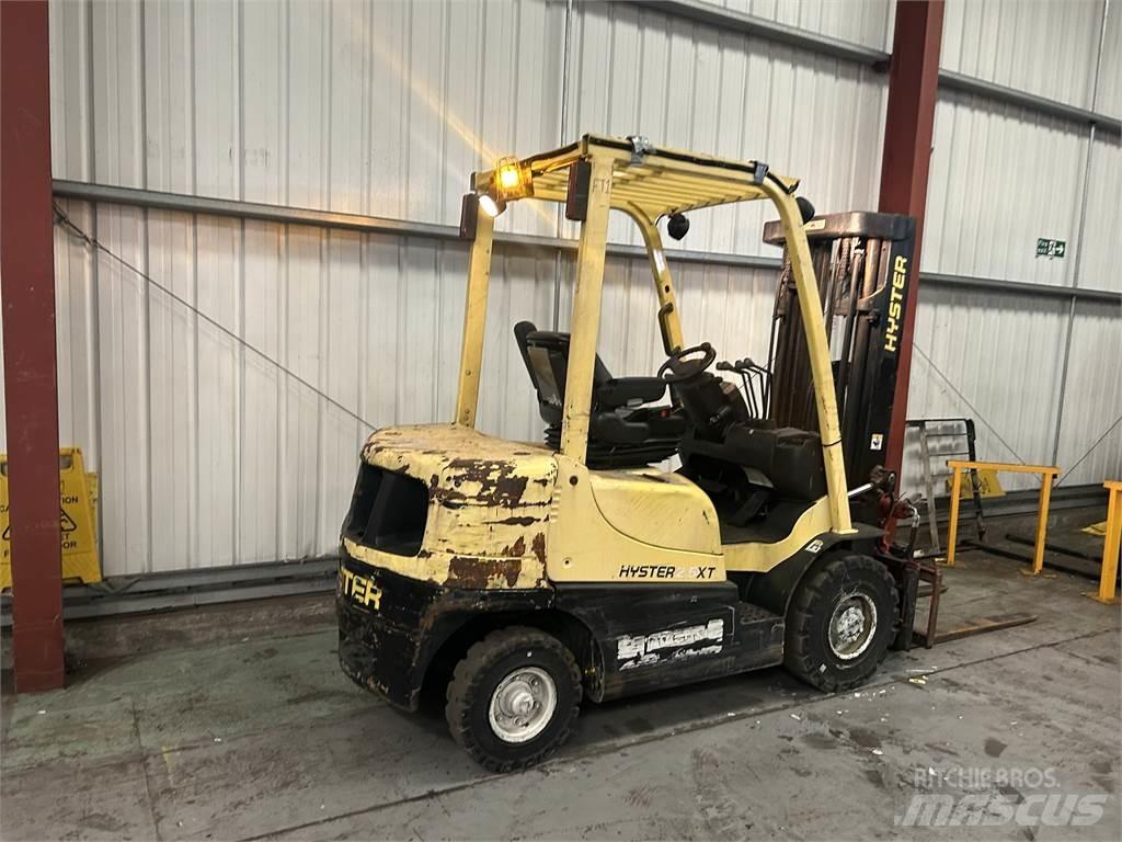 Hyster H2.5XT Diesel Trucker