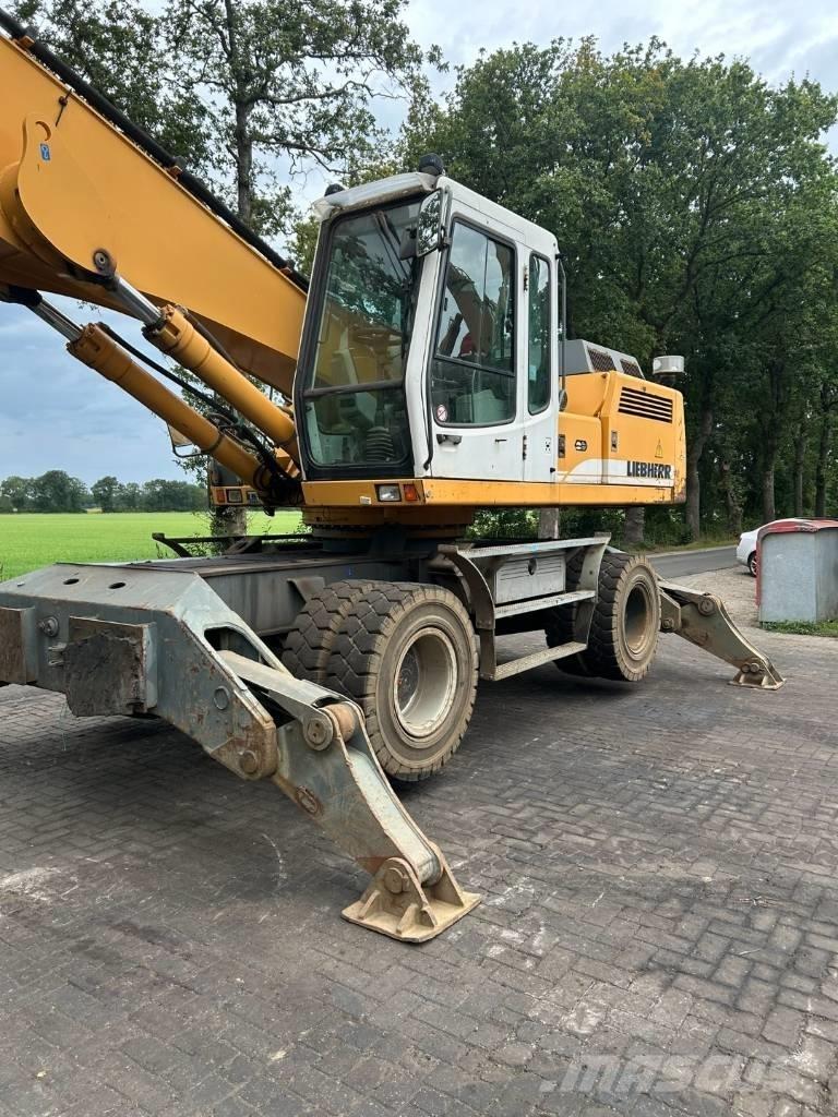 Liebherr 934 B Gravemaskiner for avfallshåndtering
