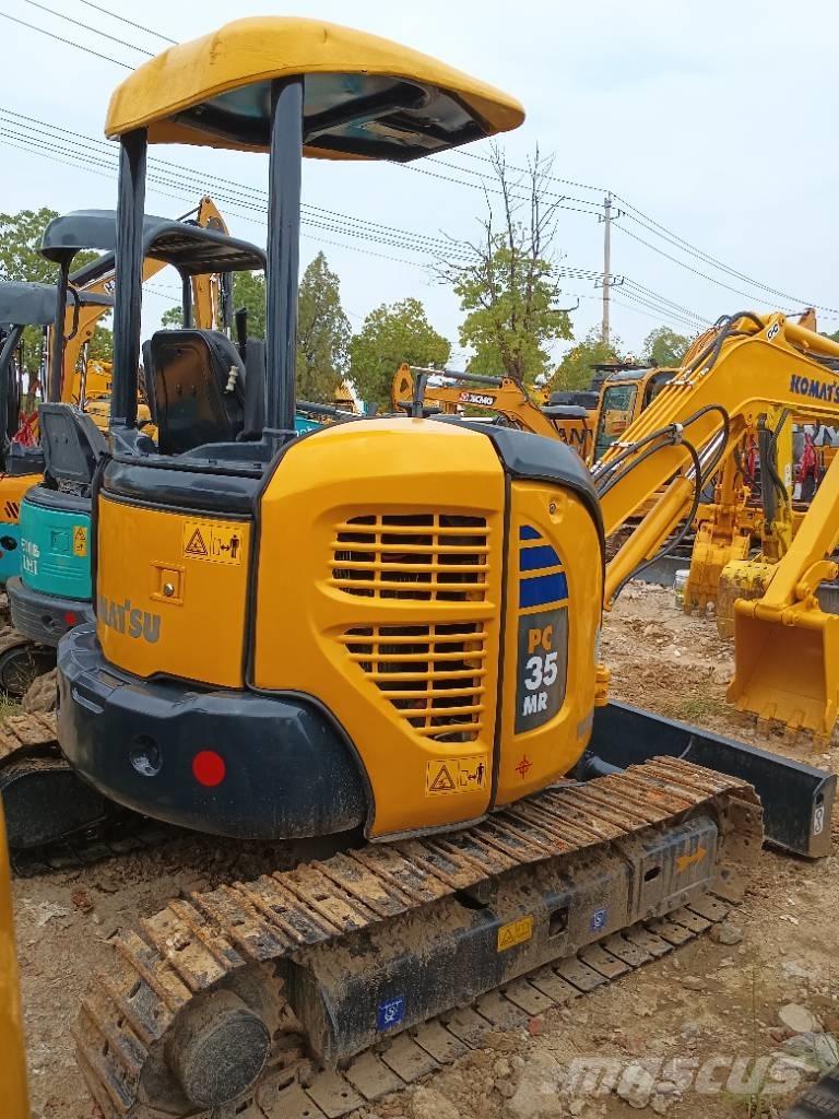 Komatsu PC 35 Beltegraver