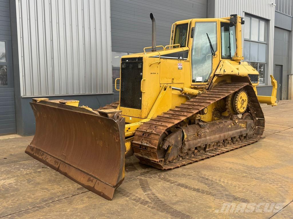 CAT D6N XL Dozere Beltegående