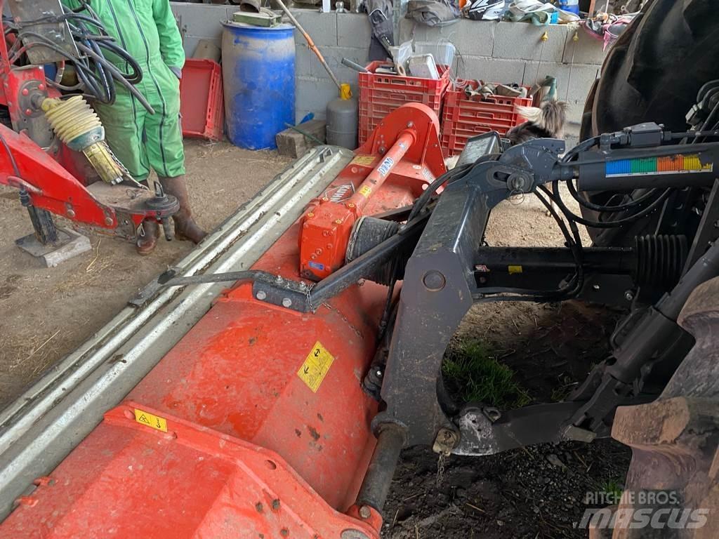 Kuhn BP 305 Knusere