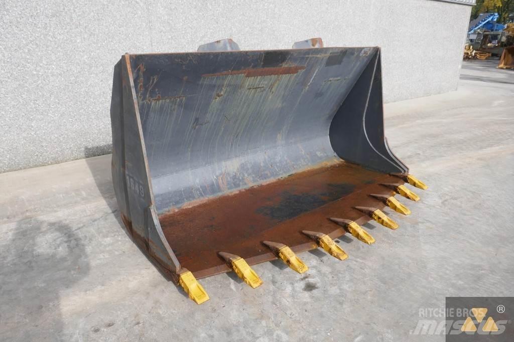 Volvo L120B Bucket Skuffer