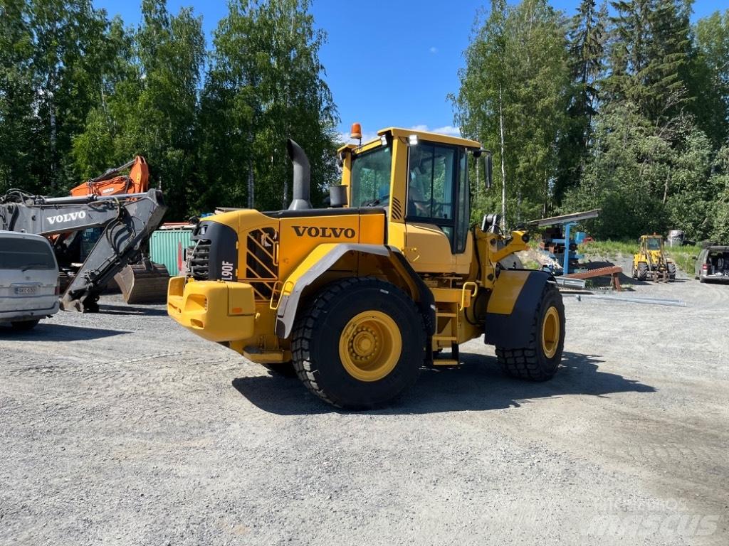 Volvo L 90 F Hjullastere