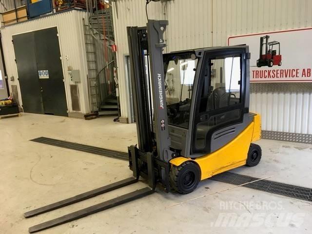 Jungheinrich EFG 320 Elektriske trucker