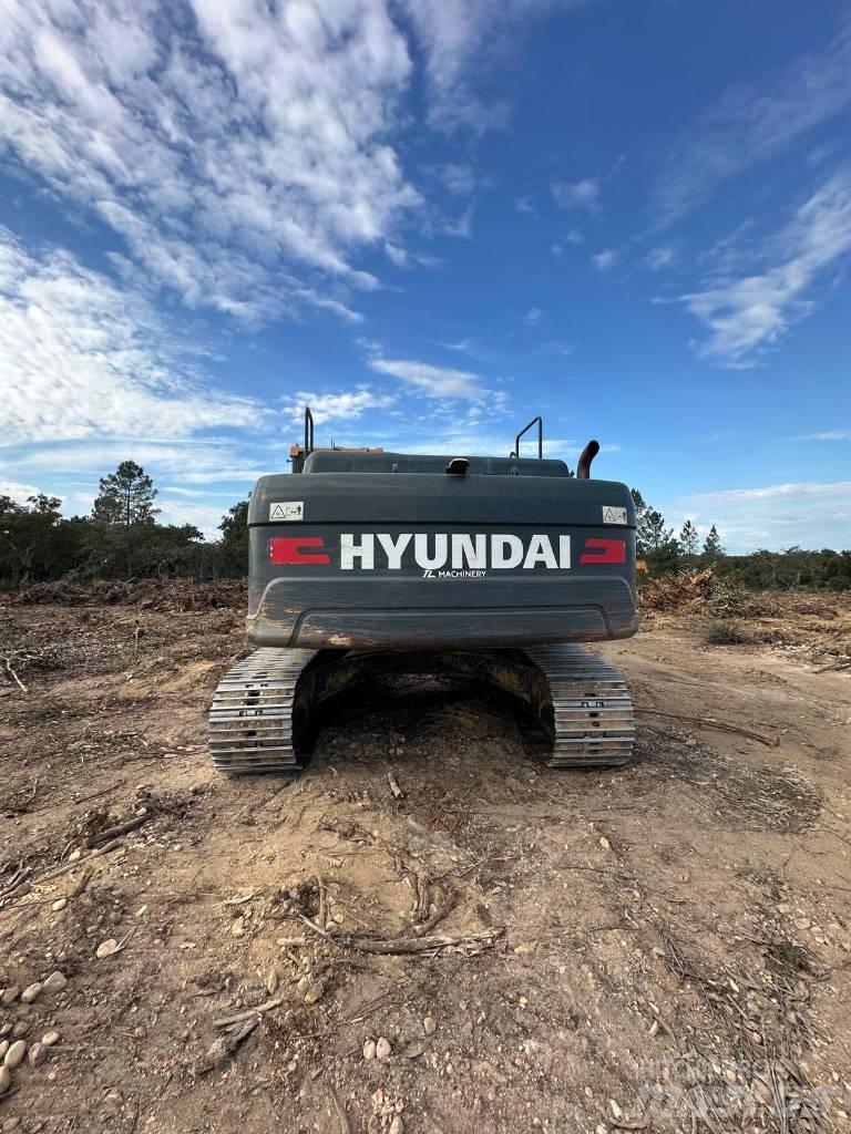 Hyundai HX 260 L Beltegraver