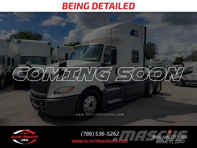 International LT Andre lastebiler