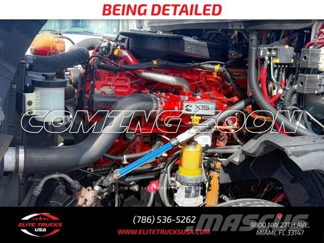 International LT Andre lastebiler