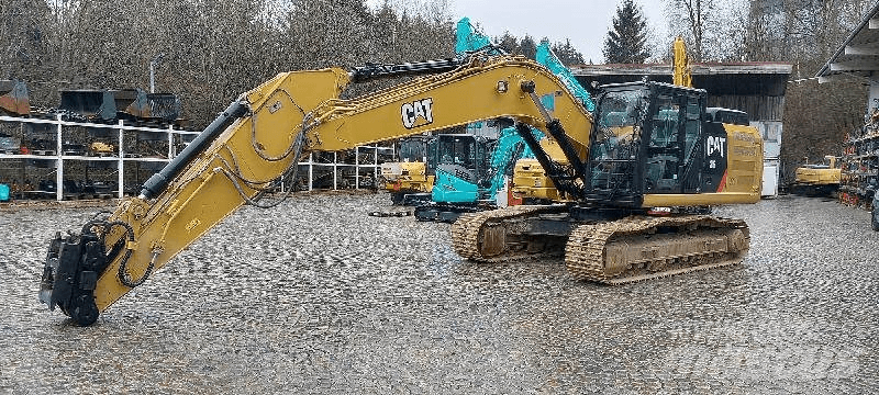 CAT 326F Beltegraver