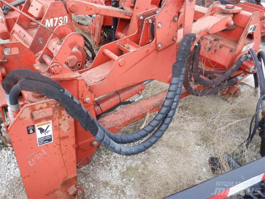 Ditch Witch M730 Ploger