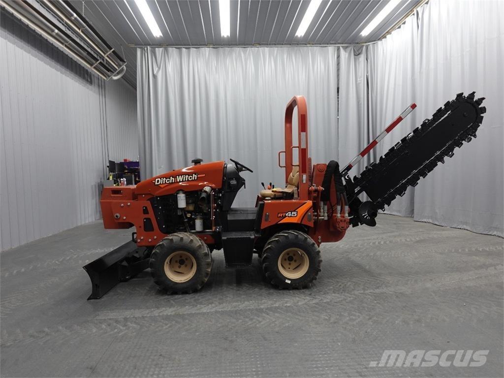 Ditch Witch rt45 Kjedegravere
