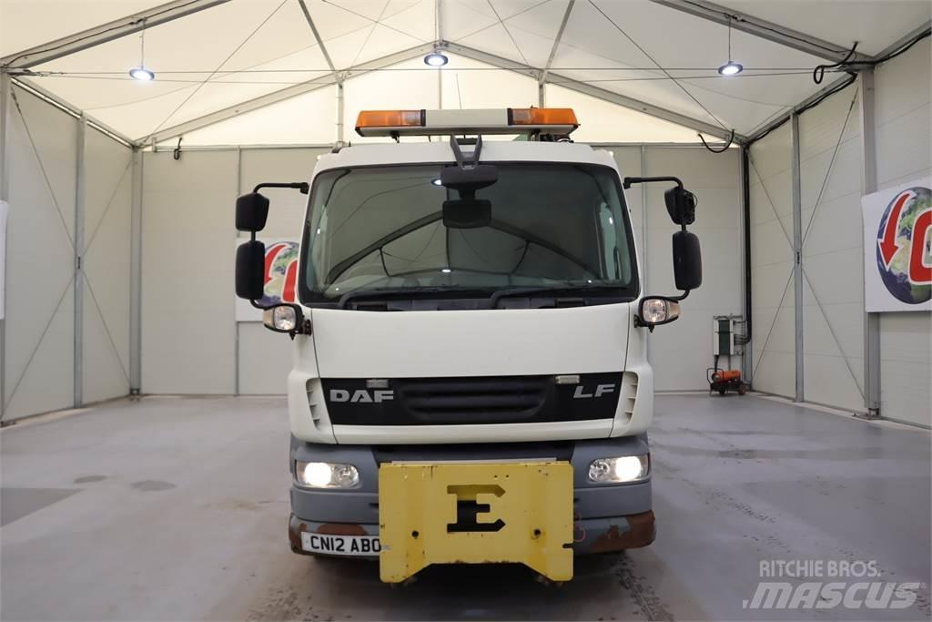 DAF LF 55.250 GULLY SUCKER Anlegg - Annet