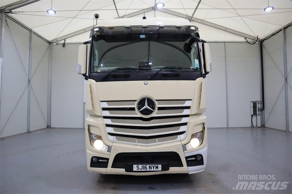 Mercedes-Benz Actros 2545 Trekkvogner