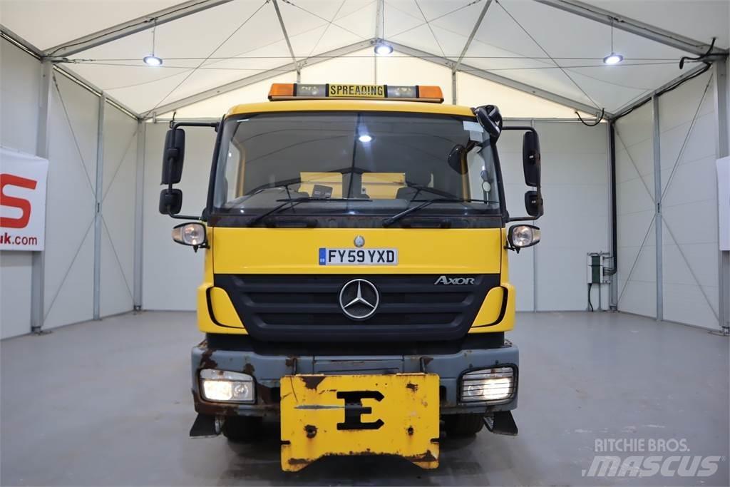 Mercedes-Benz AXOR 2629 Saltspredere