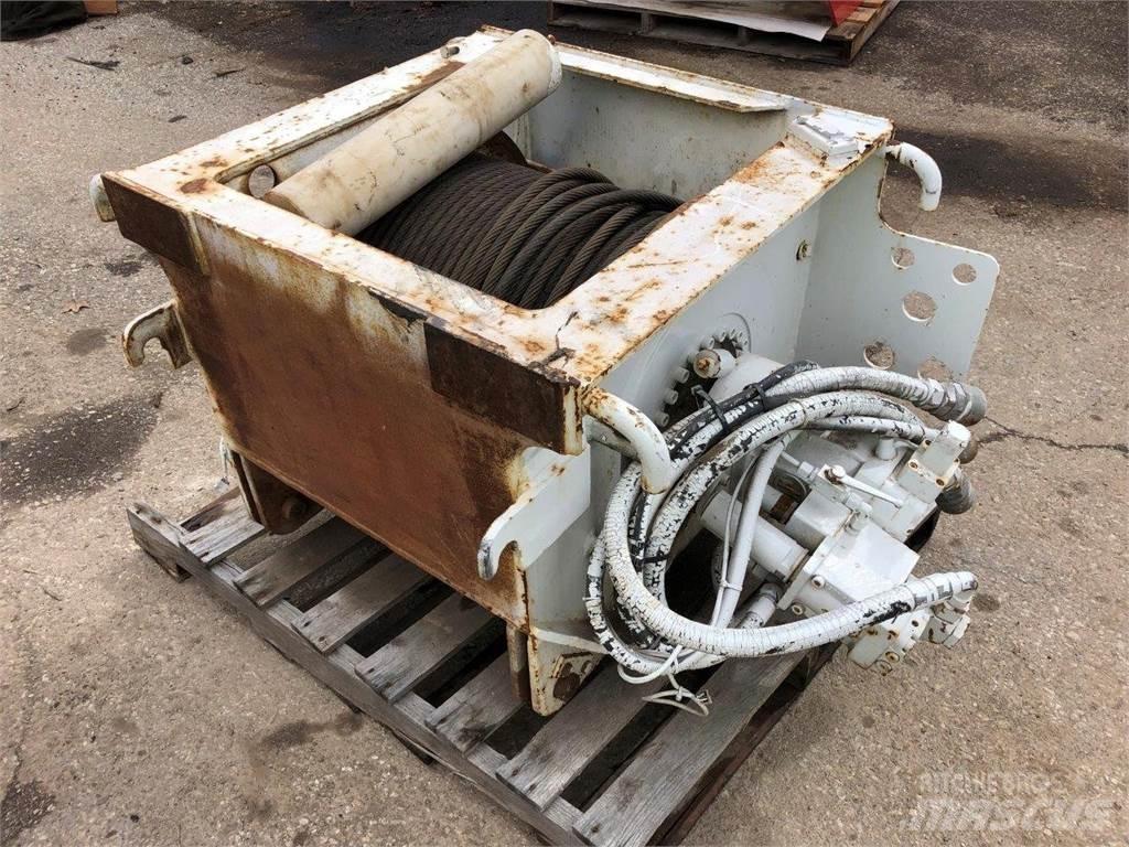 Krupp  Stillas, vinsjer og vareheiser