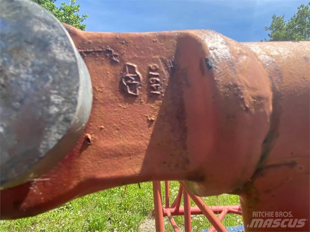 Manitowoc #123 Bommer og stikker