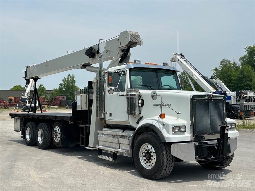 National 8100D Kranbil