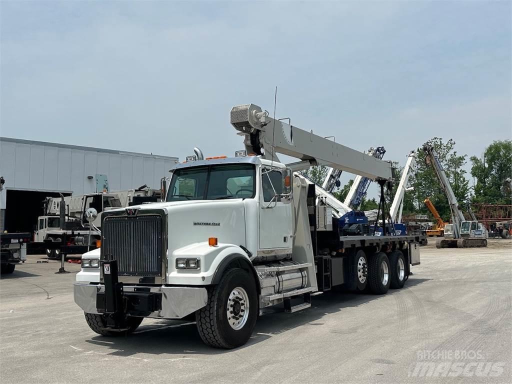 National 8100D Kranbil