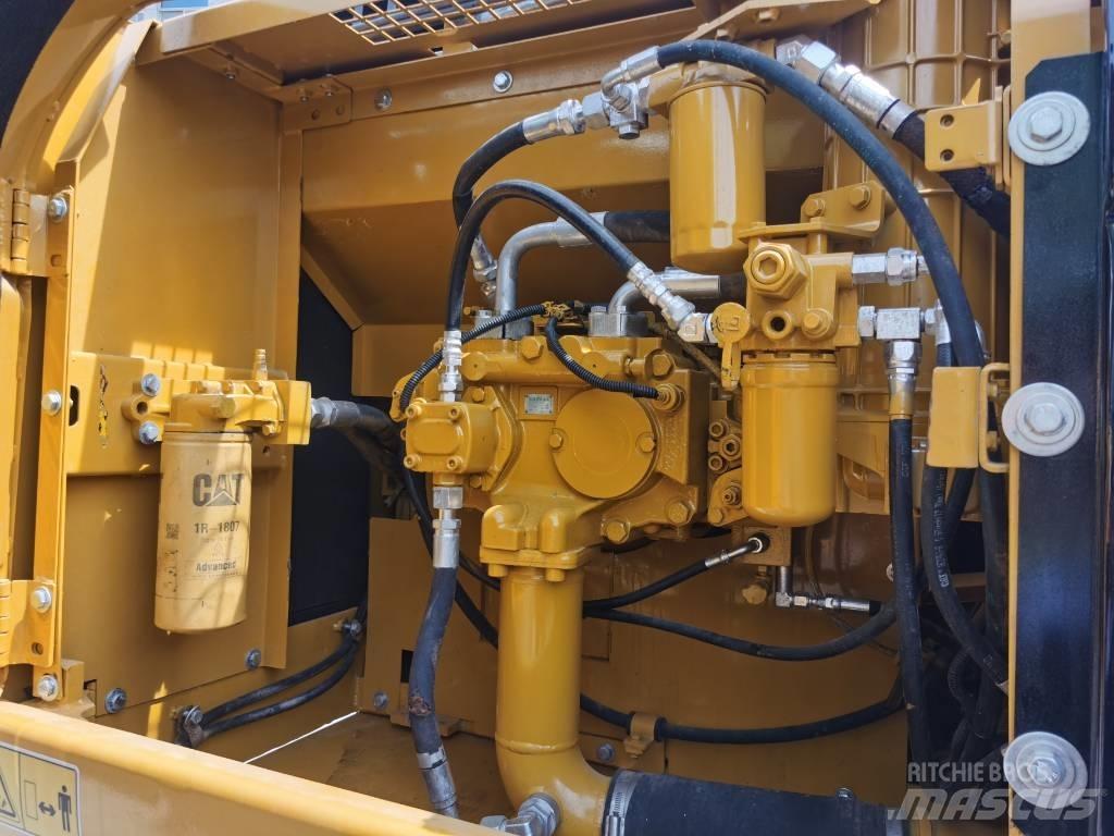 CAT 325 D Beltegraver