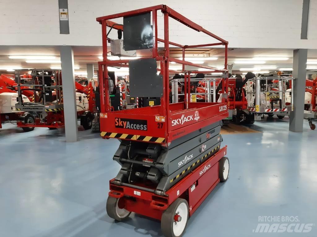 SkyJack SJIII 3226 Sakselifter
