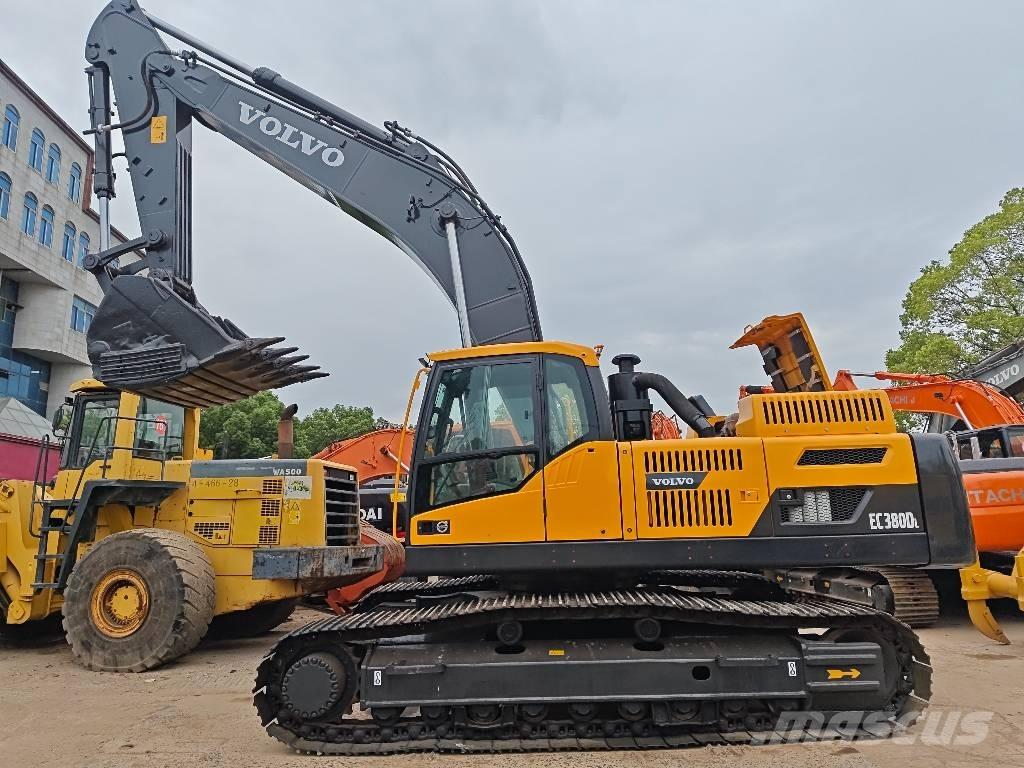 Volvo EC 380 D L Beltegraver